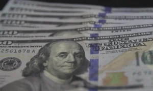 dólar